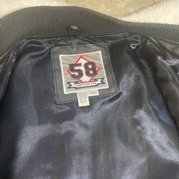 Jacket - Picture 6 of 7